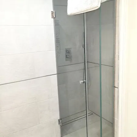 Awaydays - 119 - Modern Duplex 50m From The Beach Apartment